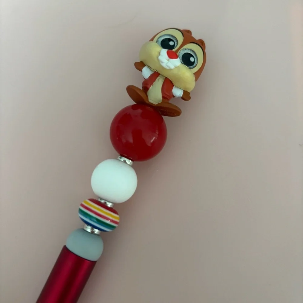Disney Doorables: Mickey Mouse: Team Dale handmade beaded pen